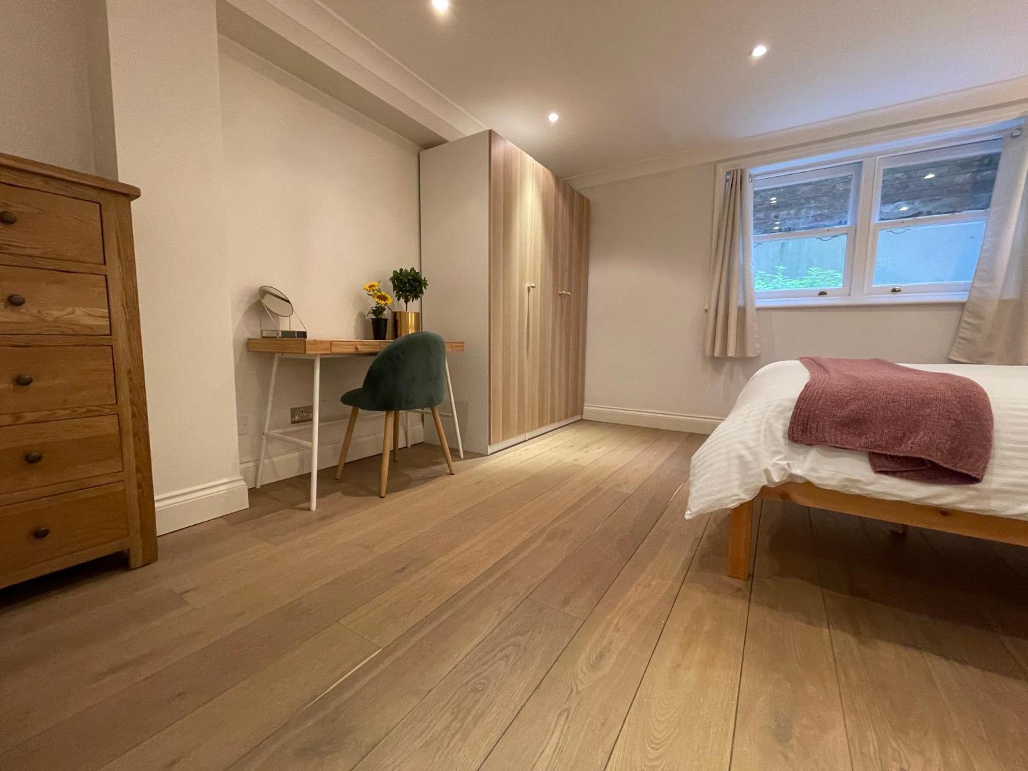 5 Bed House - Fancy - Sleep Up To 12 - Central Londen Buitenkant foto