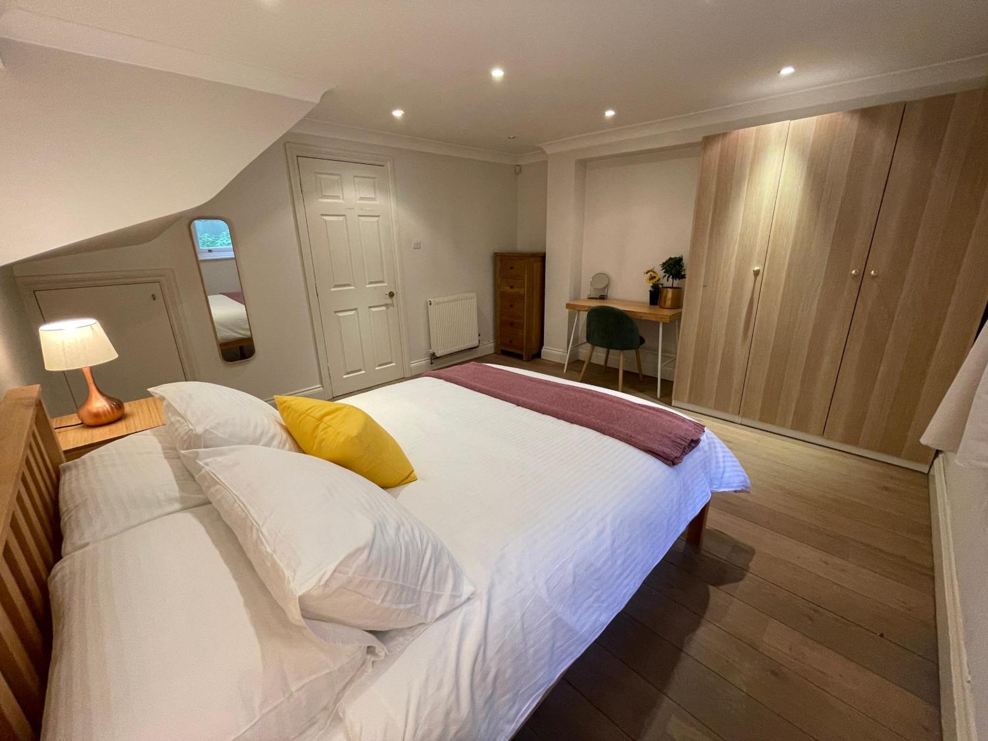 5 Bed House - Fancy - Sleep Up To 12 - Central Londen Buitenkant foto